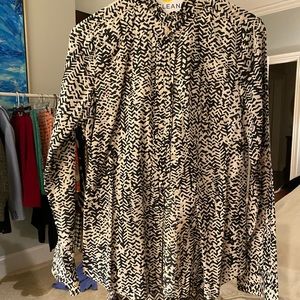 Women’s button up patterned top